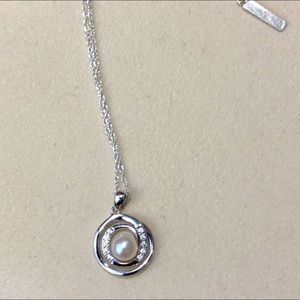 Vantel Pearls necklace